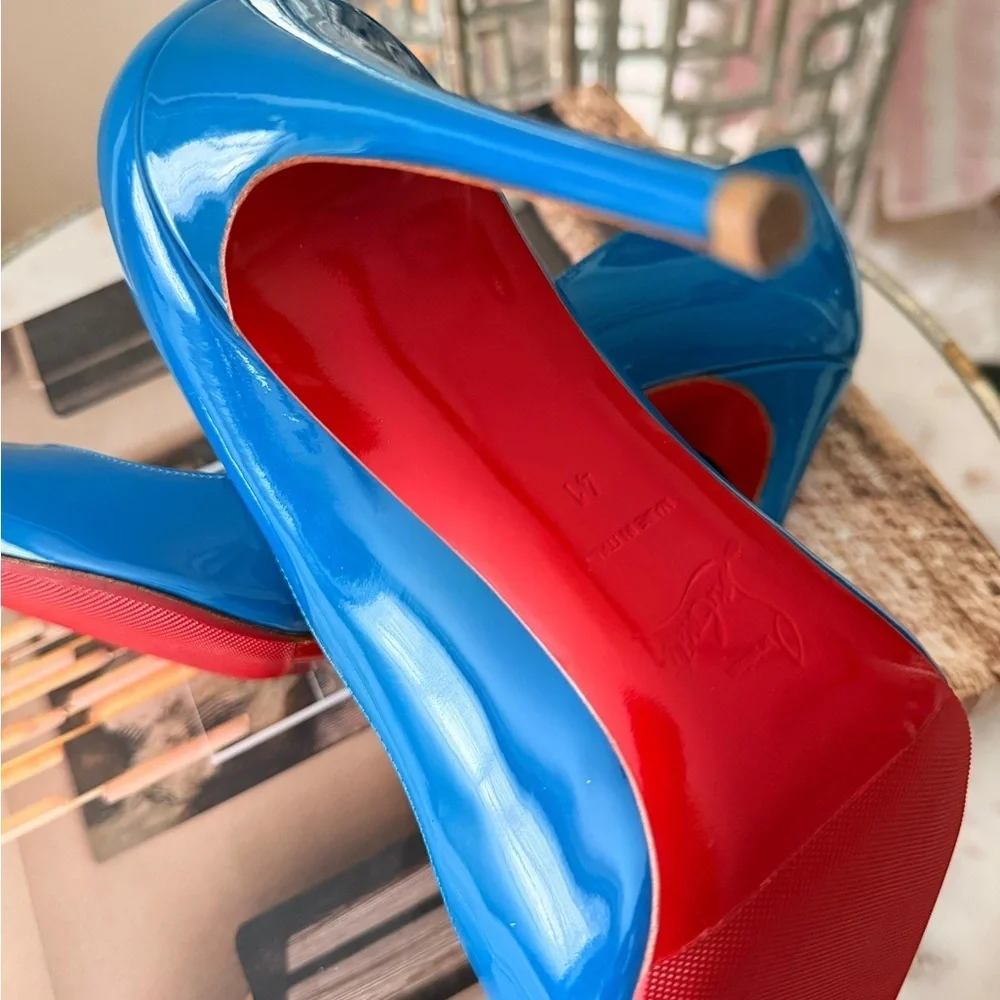 Christian Louboutin Vibrant Blue Heels - Picture 4 of 4